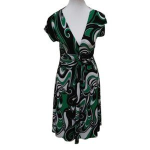 MARIPOSA stretchy dark green, white, black long dress short sleeves Medi…